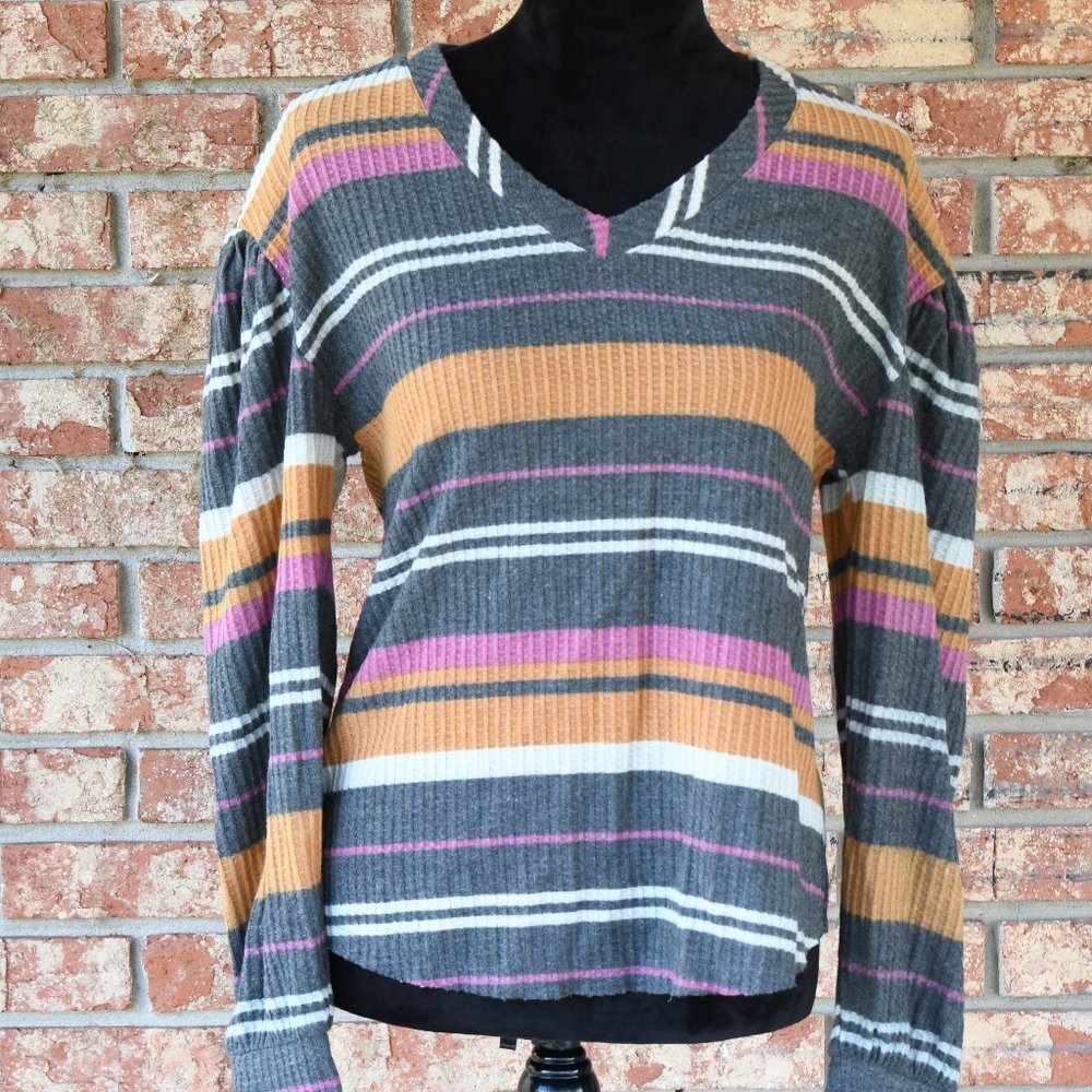 Wonderly Multicolored Top - Picture 2 of 7